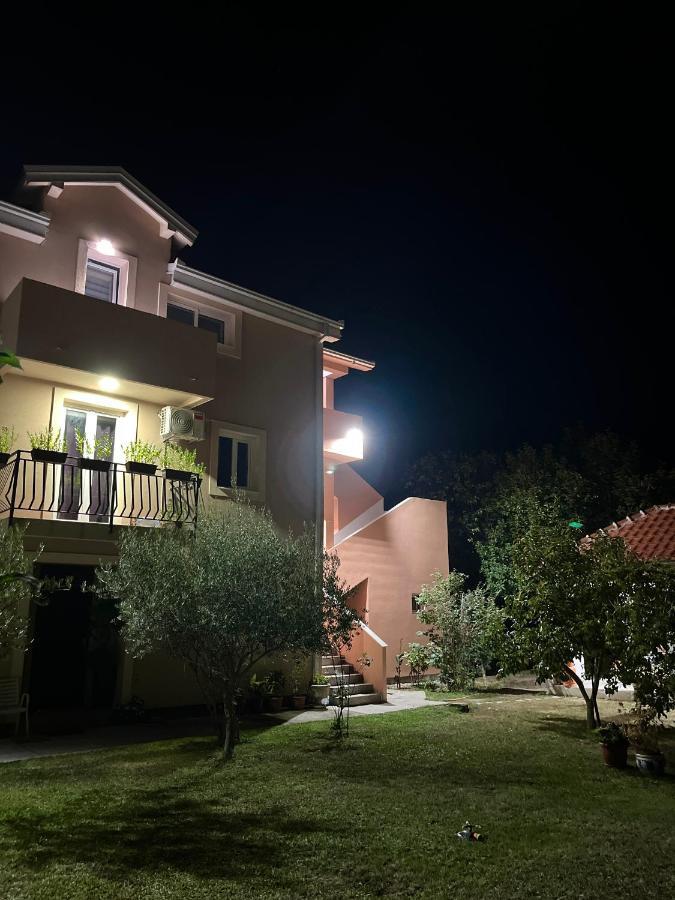 Apartments Two Olives Kotor Exteriér fotografie